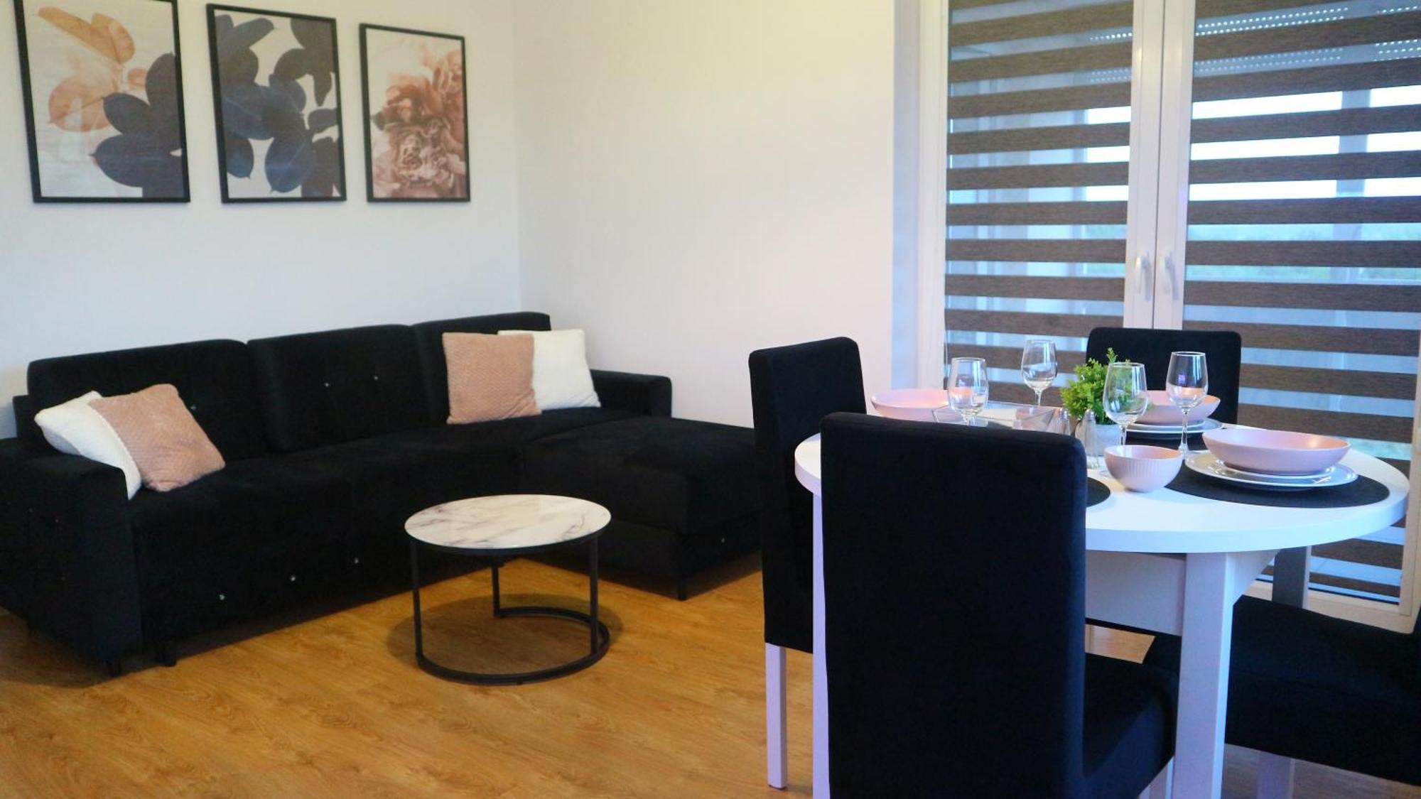 Apartment Skalny Slichowice, Blisko Targow Kielce, Faktura Vat